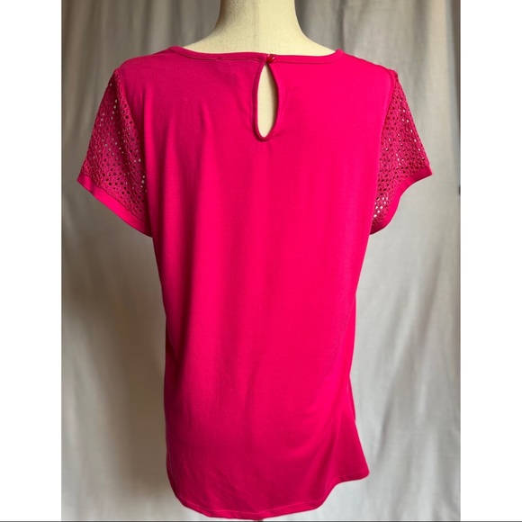 Bright Pink with Net Lace Short-Sleeve Design - Picture 3 of 5